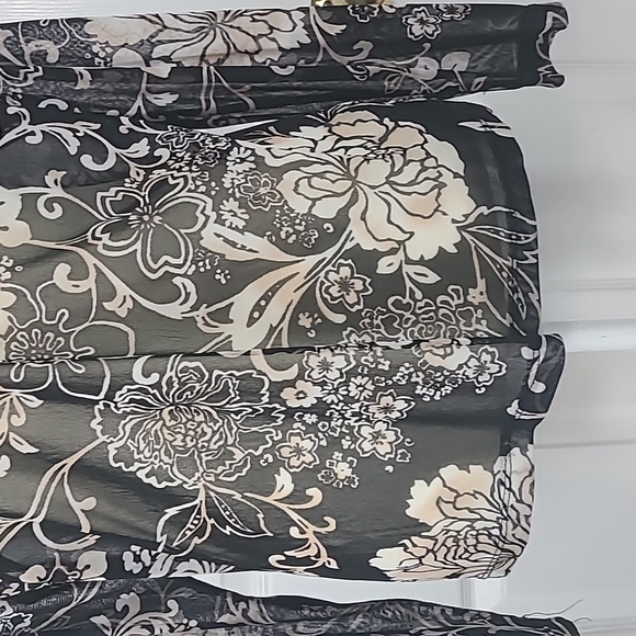 New York & Company Mesh Blouse - Picture 3 of 11